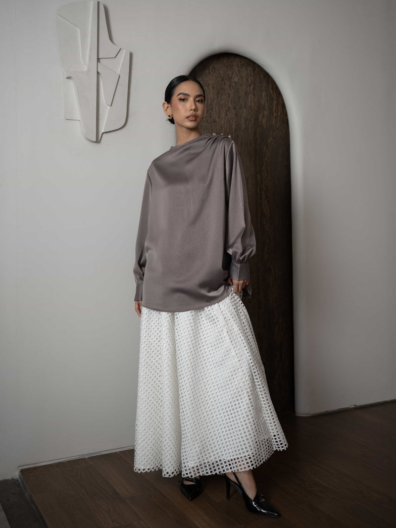 Mayoutfit Adorra Blouse | Blus Wanita Textured Silk Aksen Lipit Kancing Bahu