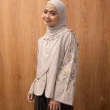 Mayoutfit x MaryamNurul Ronna Shirt